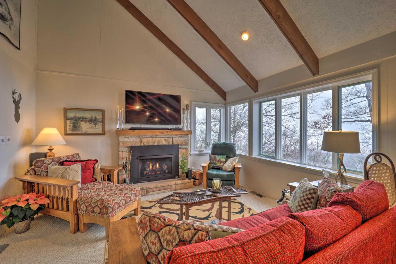 Beautiful Beech Mountain Condo With Private Balcony! 외부 사진