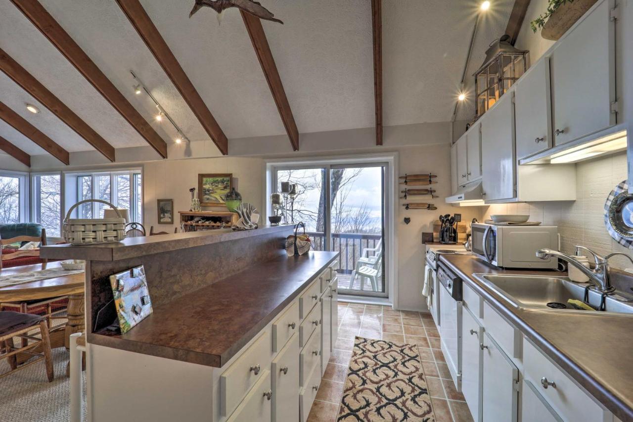 Beautiful Beech Mountain Condo With Private Balcony! 외부 사진