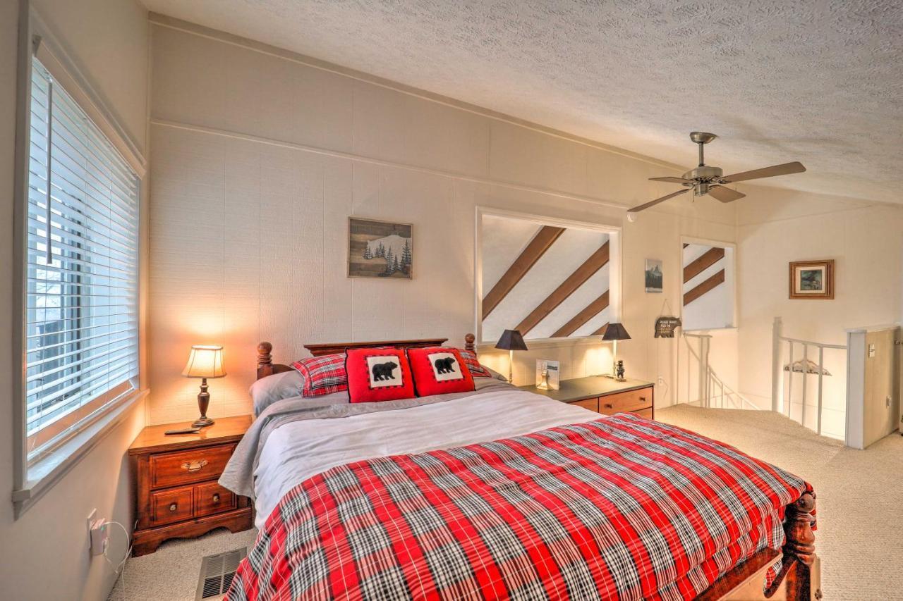 Beautiful Beech Mountain Condo With Private Balcony! 외부 사진